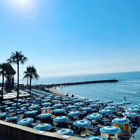 Appartement Vista Mare Mozzafiato Con Piscina, Campi Da Tennis