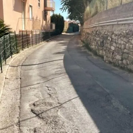 Vista Mare Mozzafiato Con Piscina, Campi Da Tennis Apartmán Costarainera