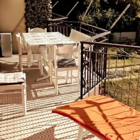 Vista Mare Mozzafiato Con Piscina, Campi Da Tennis Apartmán *